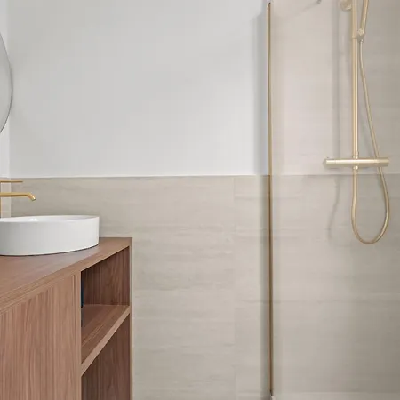 Lb Vacation I Renovated Min From And Palais